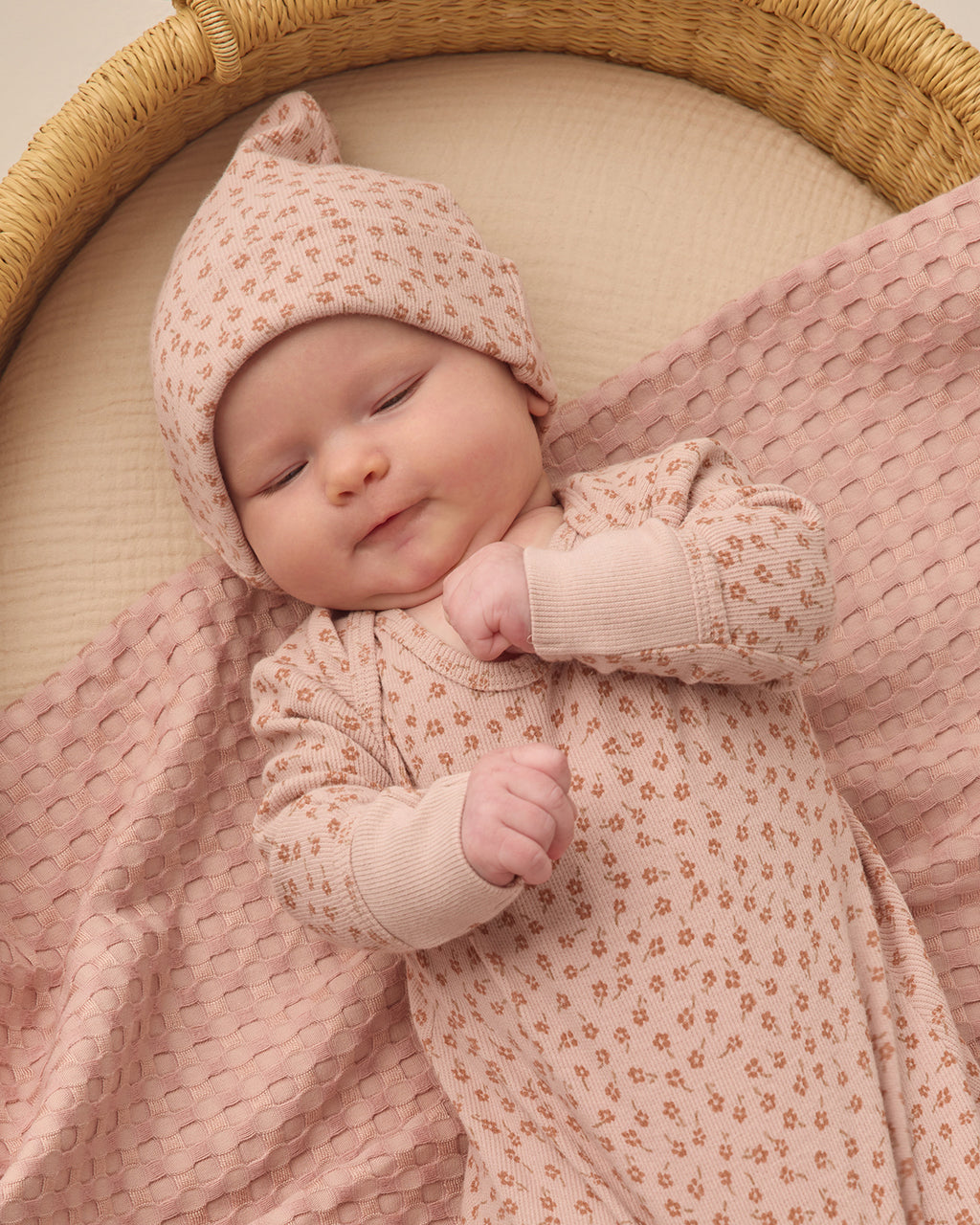 Knotted Baby Gown + Hat Set (Posy)