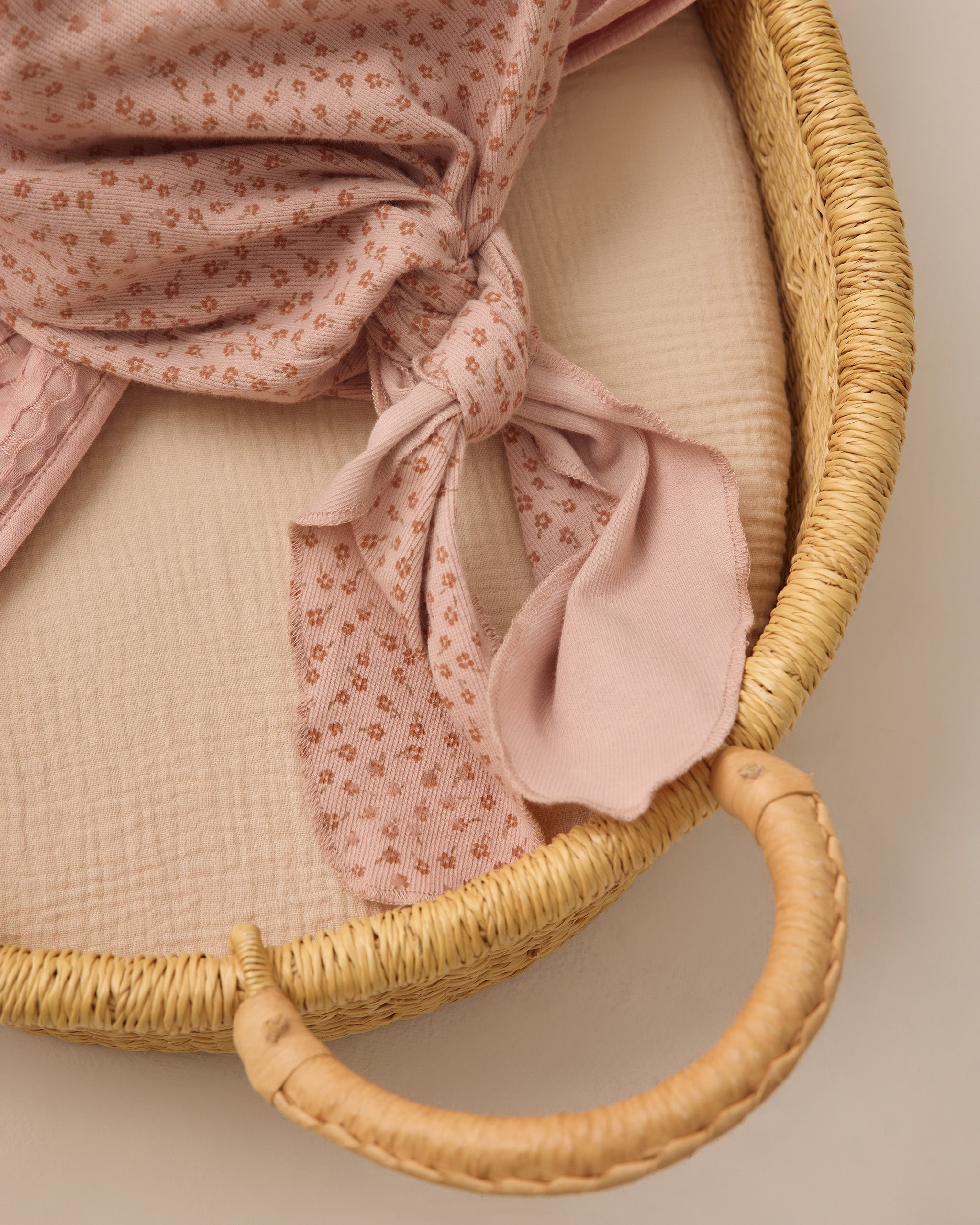 Knotted Baby Gown + Hat Set (Posy)