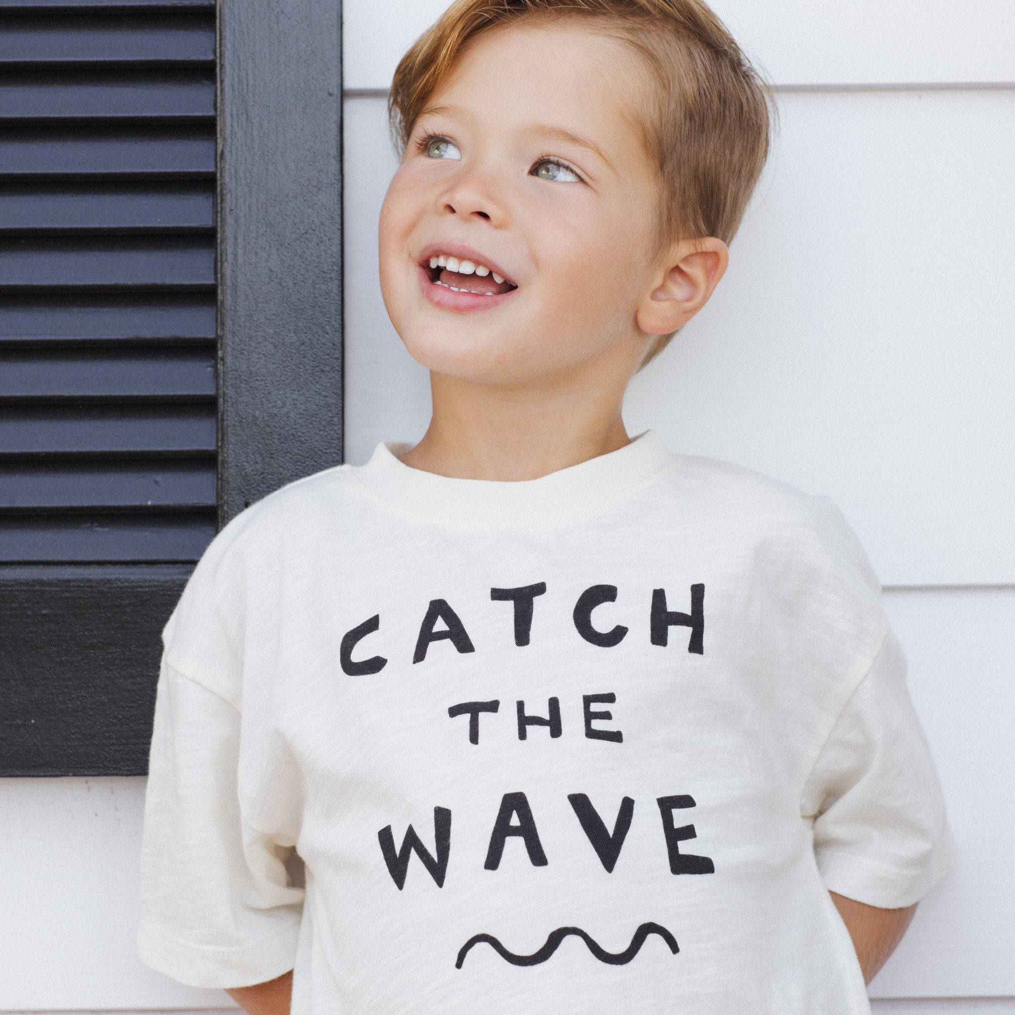 Relaxed Tee (Catch the Wave)