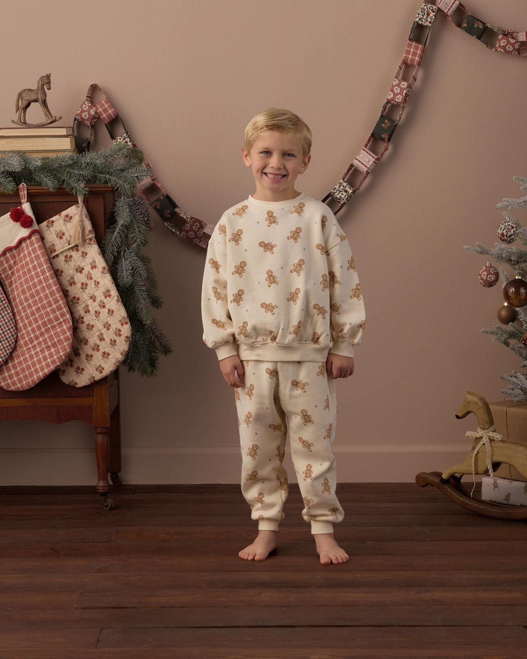 Relaxed Sweatshirt (Gingerbread)
