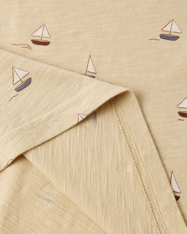 Play Set (Sailboats)