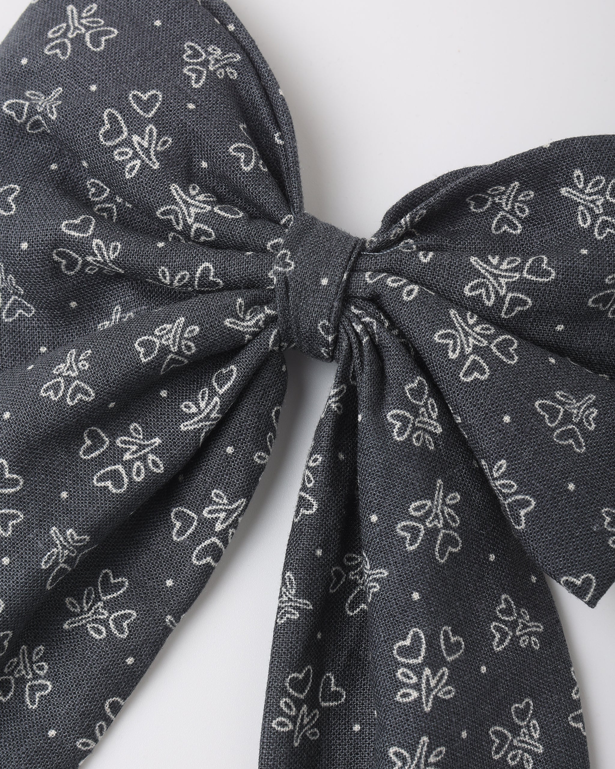 Oversized Bow (Heart Ditsy)