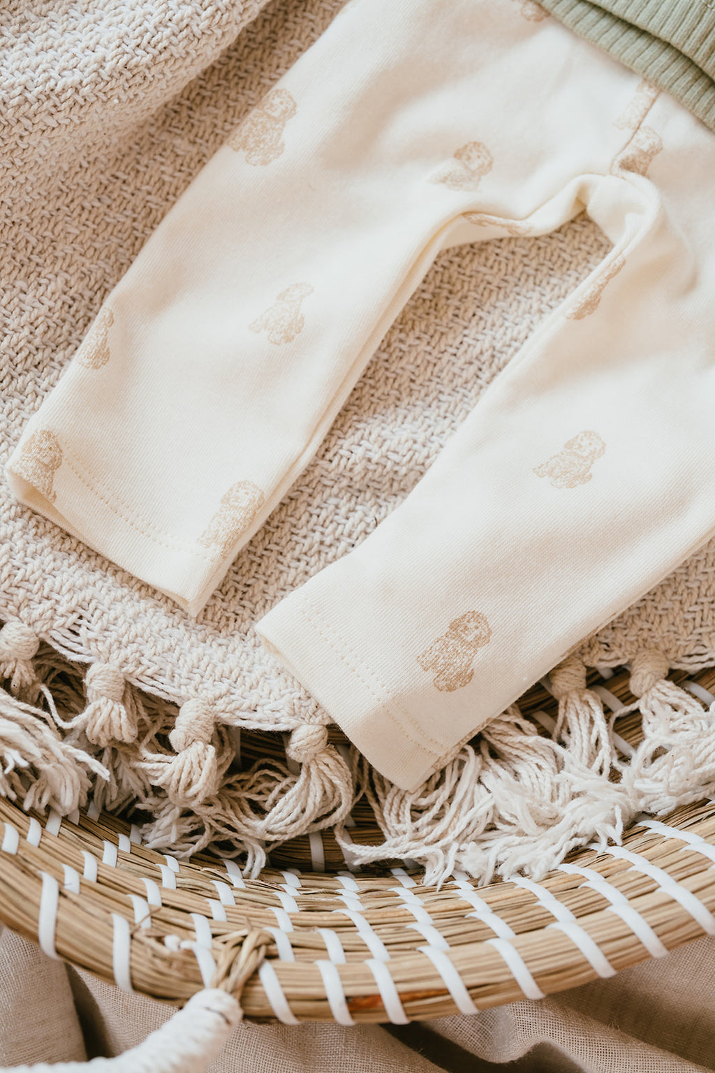 Baby Puppy Leggings (Ecru)