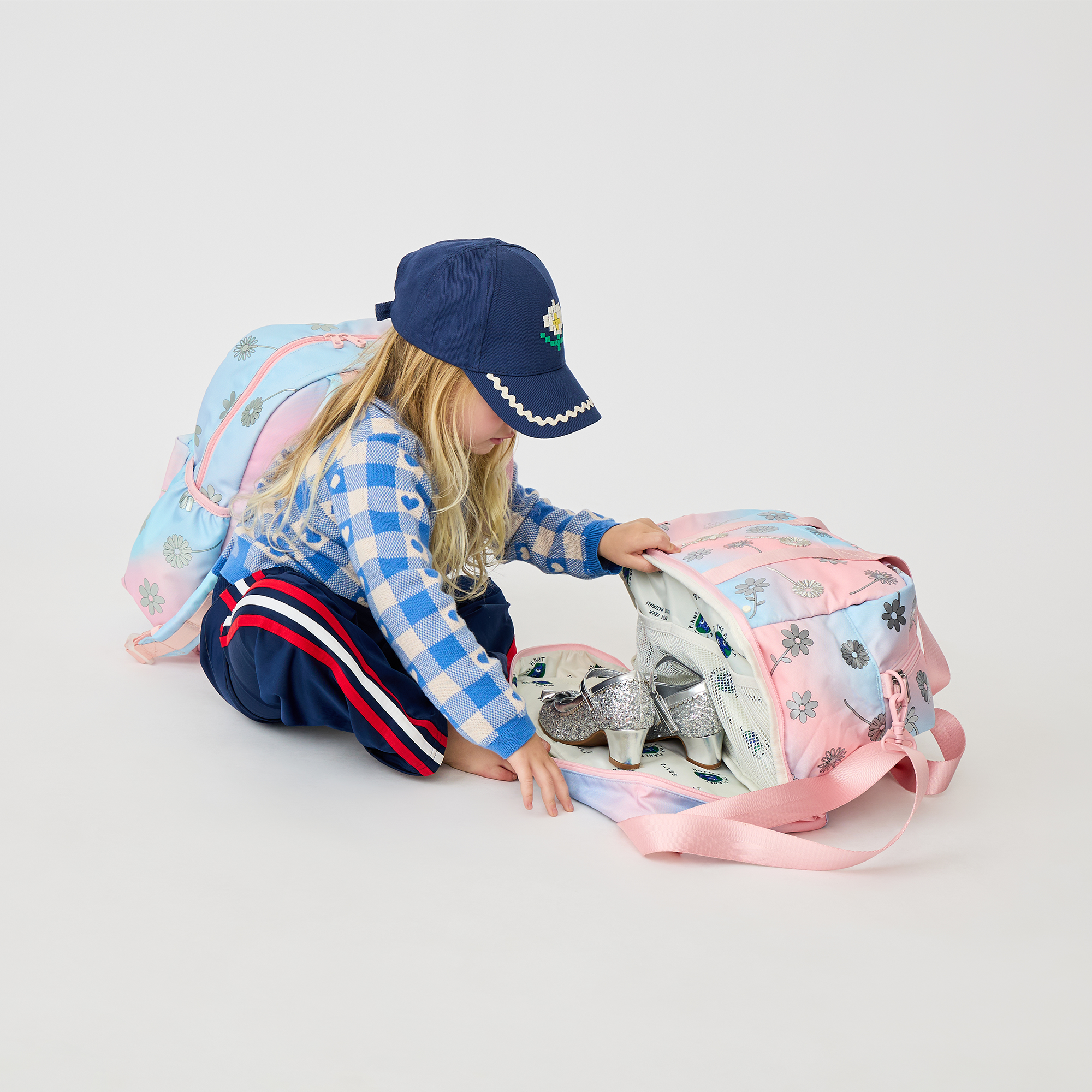 Wren Weekender (Dreamy Floral)