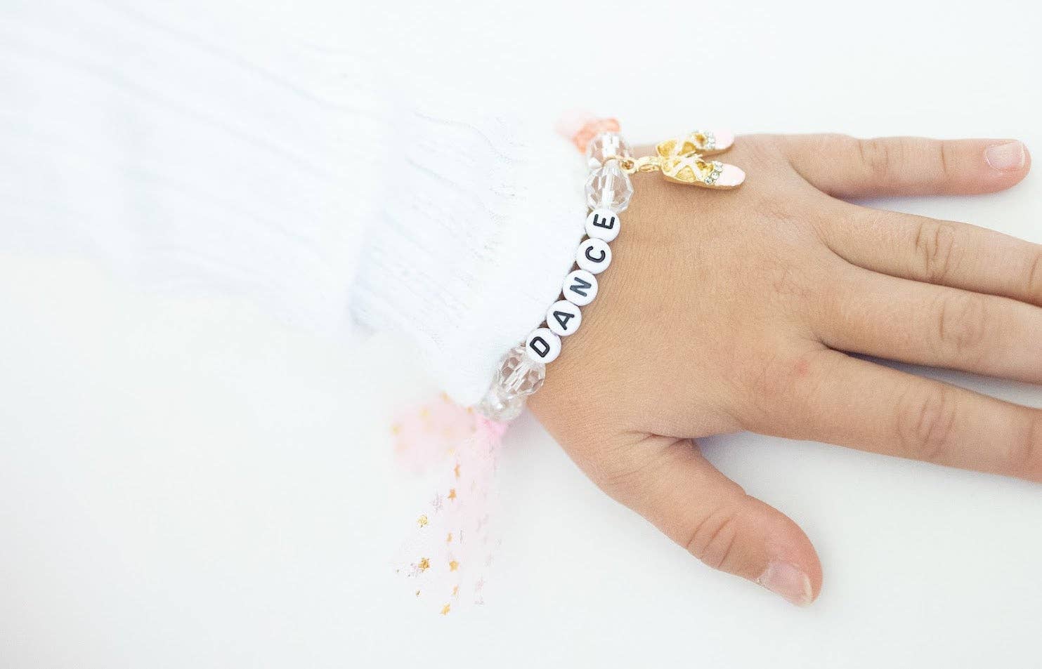 Crushed Glass Bead Stretch Bracelet (Dance)