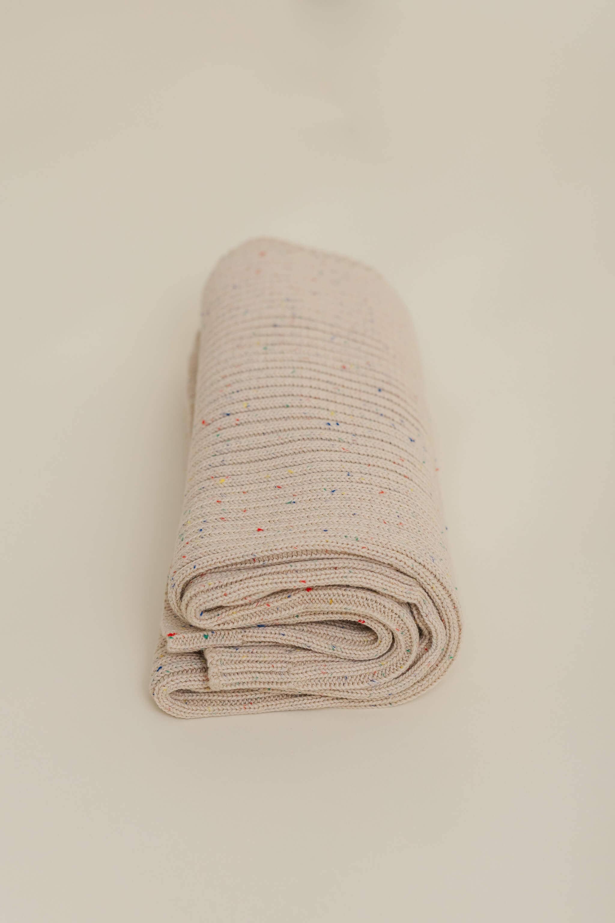 Knit Ribbed Organic Blanket (Hazelnut Sprinkle)