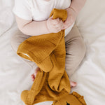 Lion Lovey Blanket (Toffee)