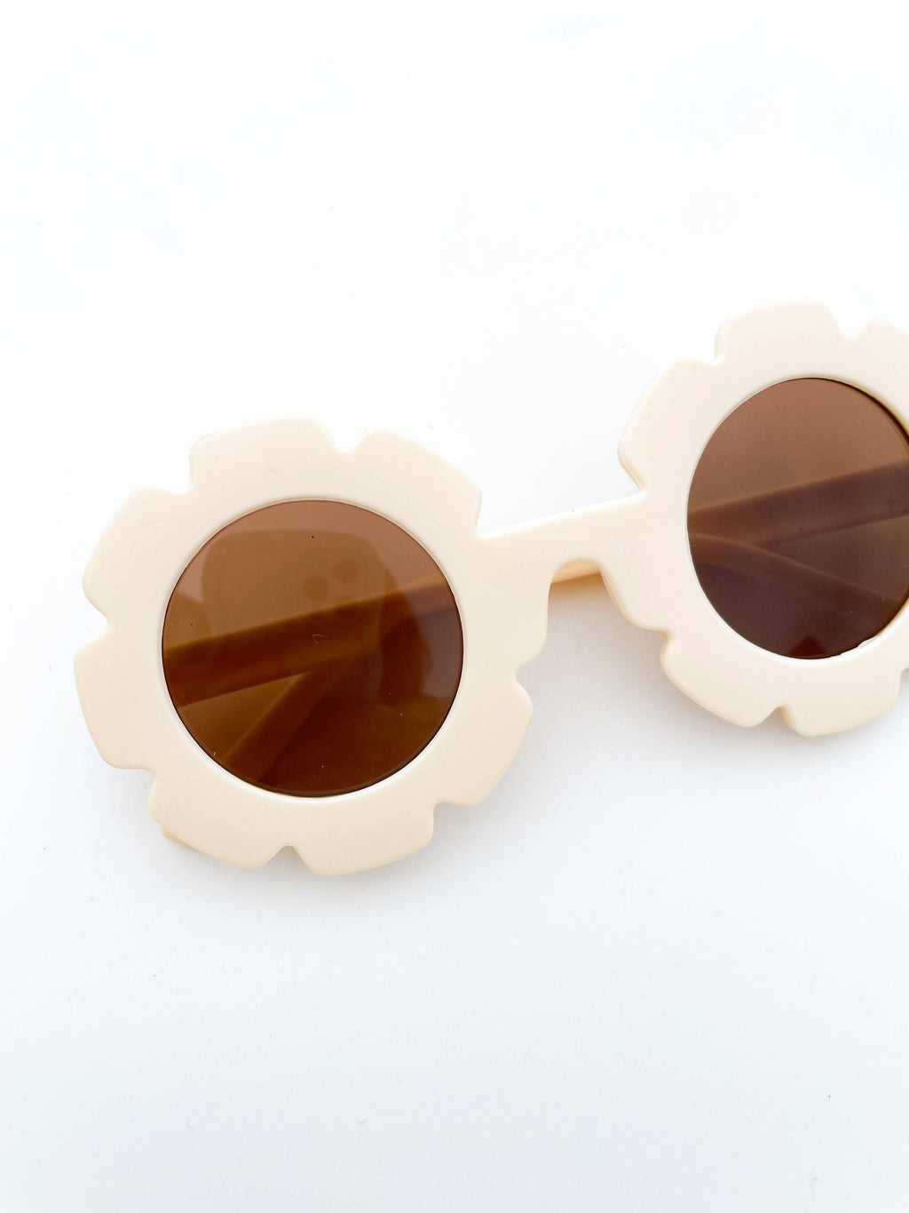 Daisy Sunglasses (Latte)