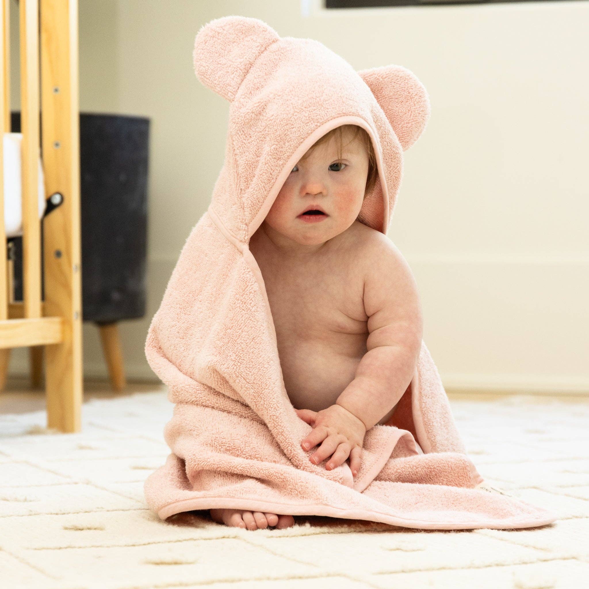 Hooded Towel + Wash Mitt Set (Blush)