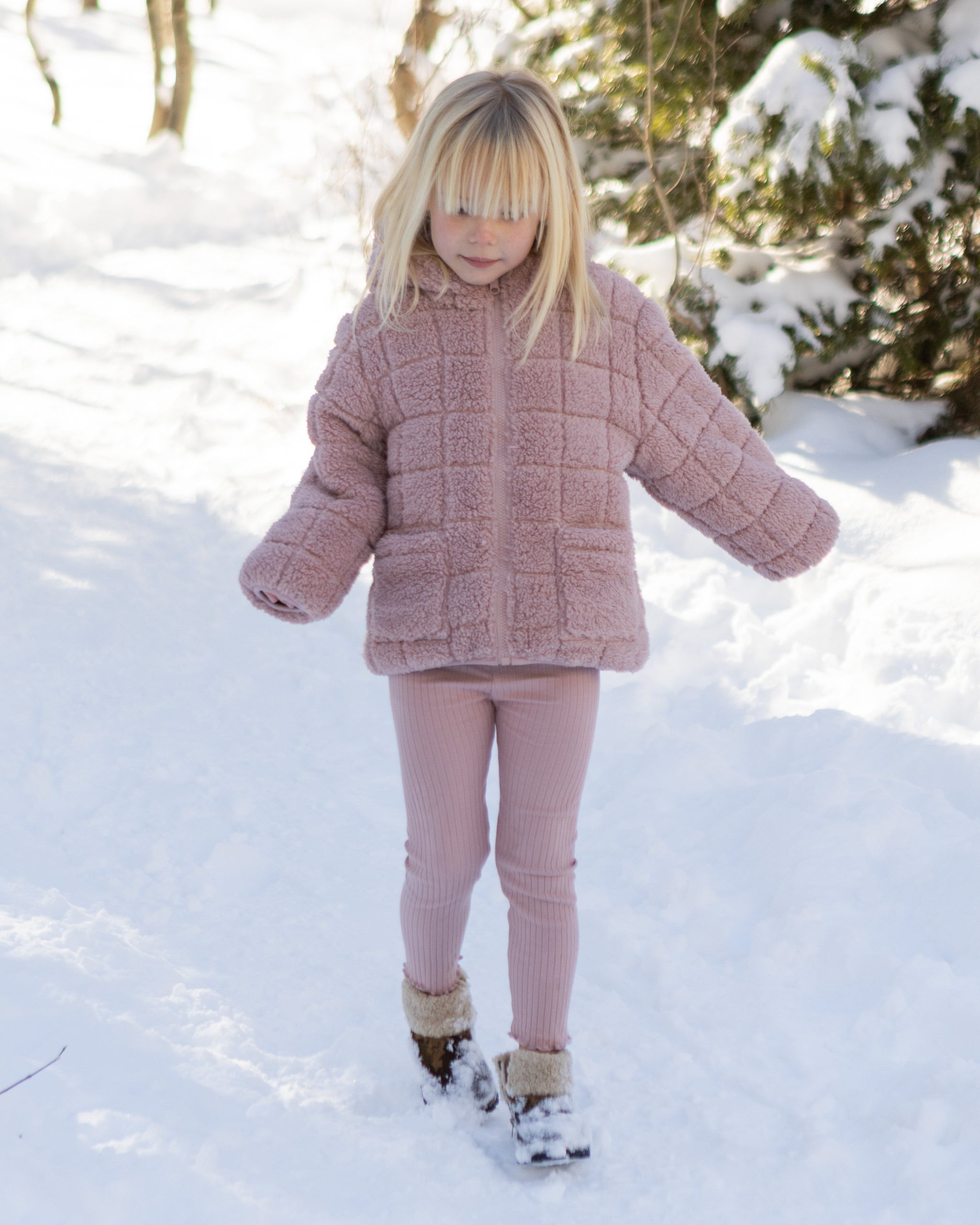 Lightweight Reversible Puffer (Butterflies)