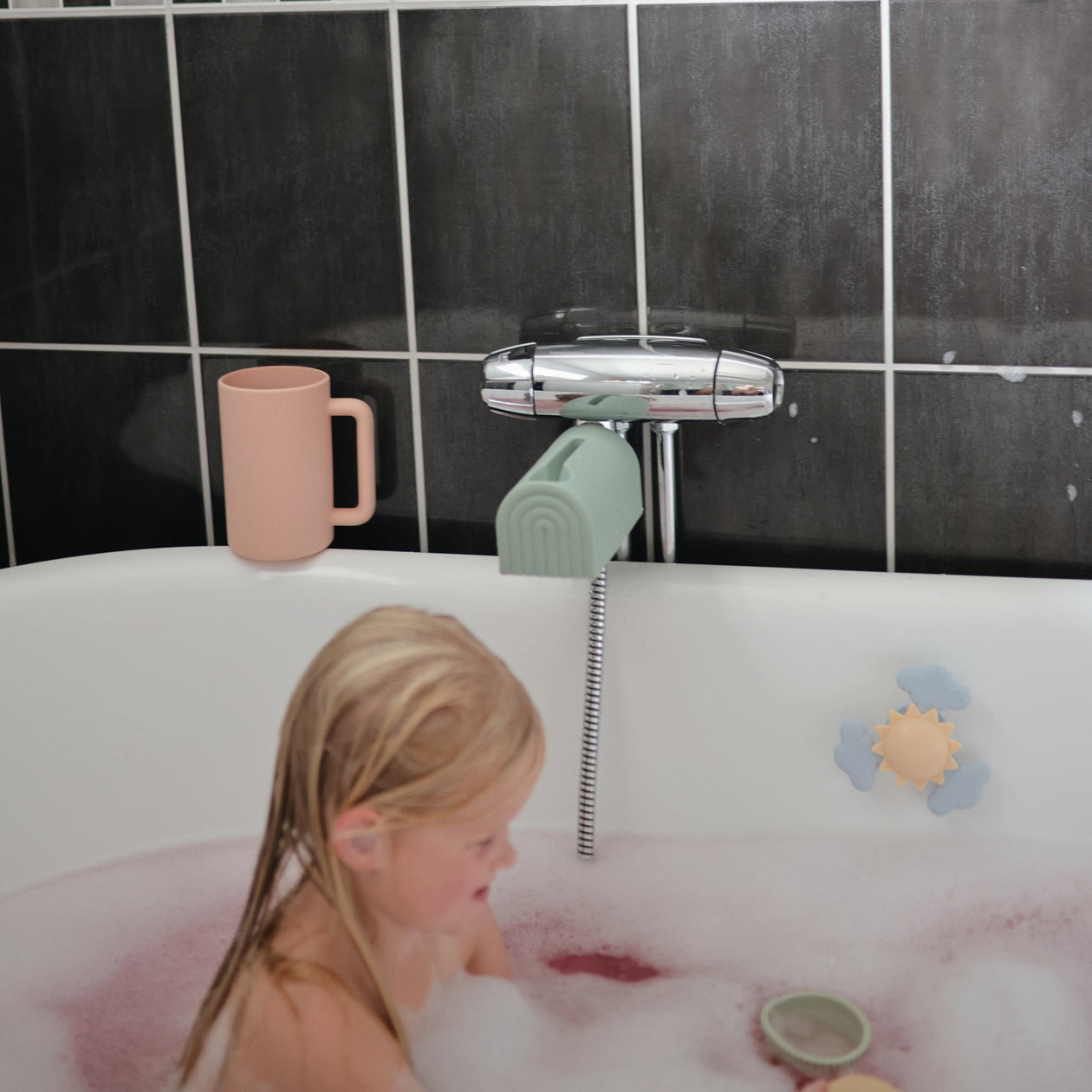 Bath Rinse Cup (Blush)