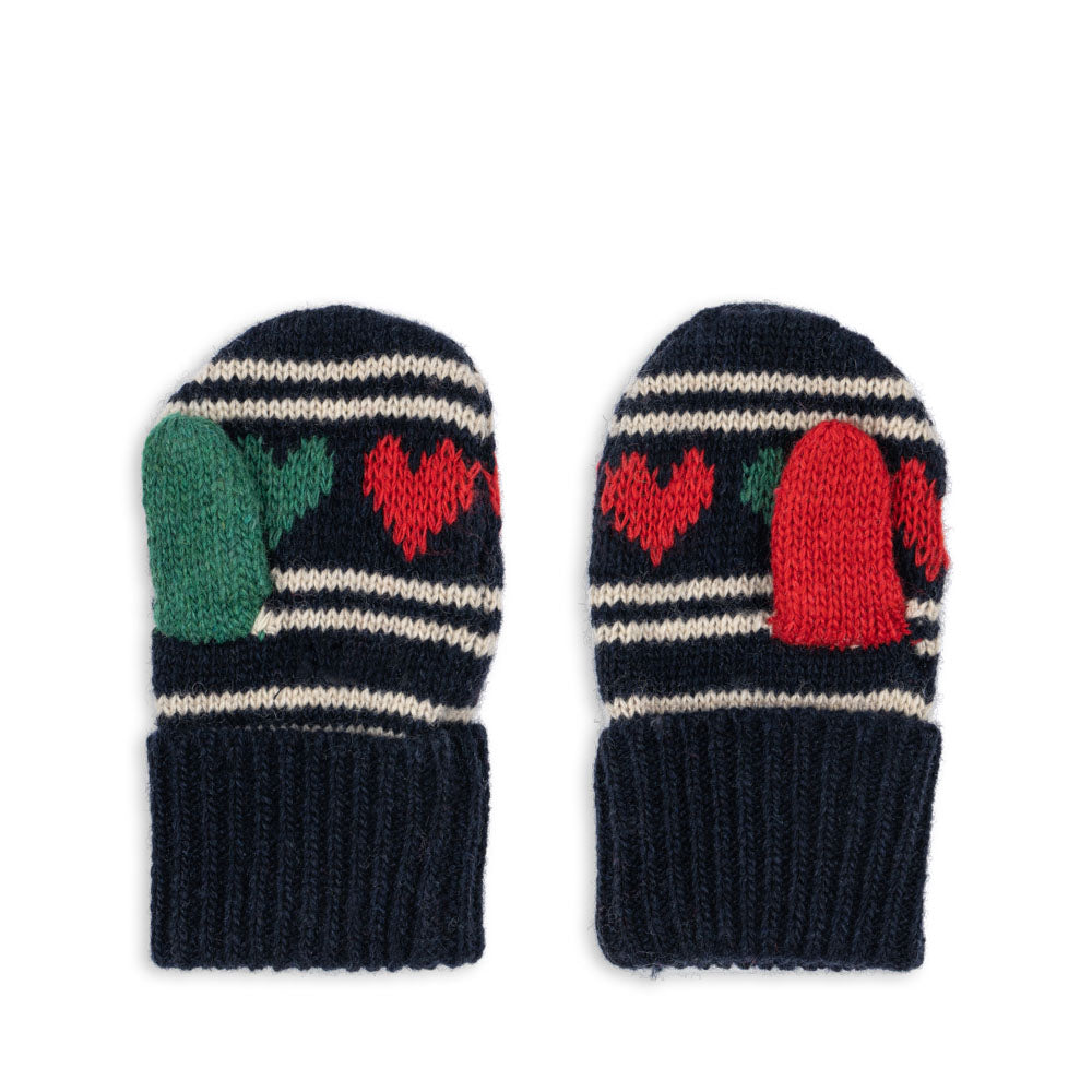 Belou Mittens (Heart)