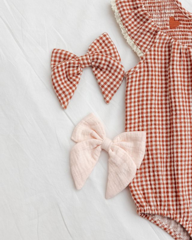 Bow (Red Gingham)